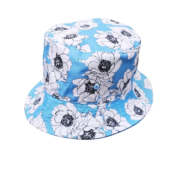 Steve Madden Accessories - Steve Madden Sky Blue White Floral Print Reversible Bucket Hat Size OS